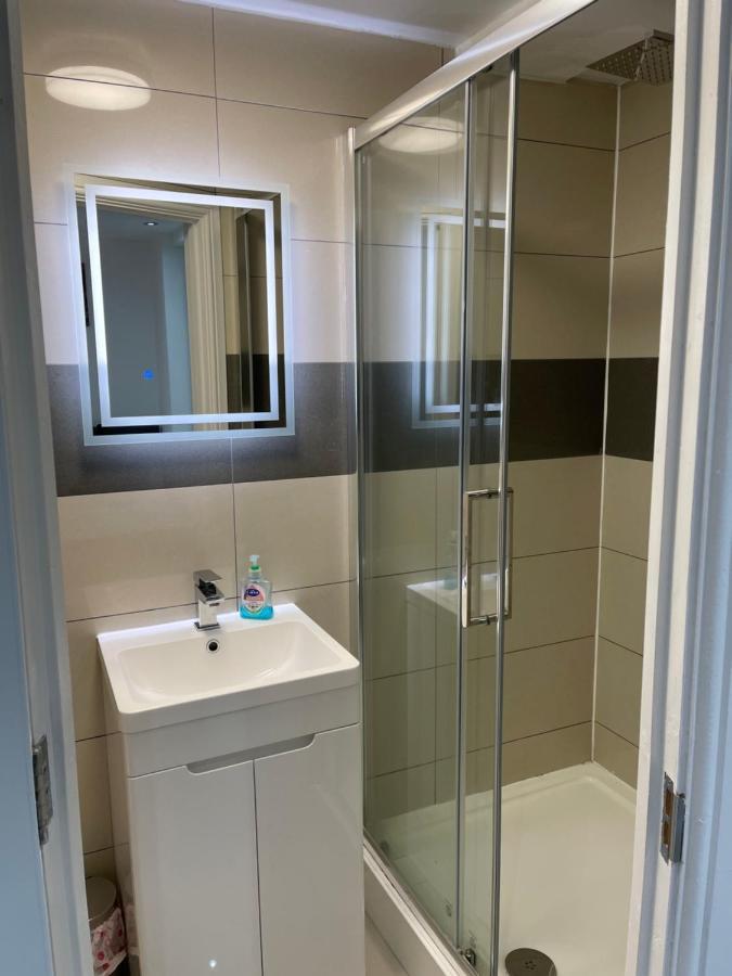 Apartment Modern 1 Bedroom In Southminster